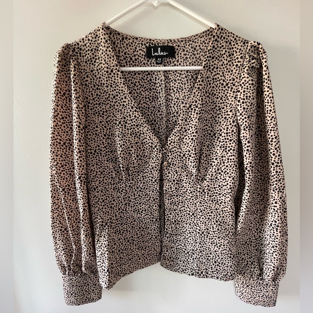 Lulu’s Cheetah Button Up - Picture 3 of 6